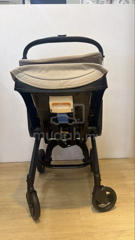 Doona Car Seat Stroller - photo 6 of 6