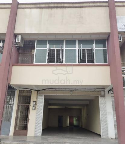 Tmn Merdeka 2sty Shop Office at Main Road 22x70 Office Rooms ready 1