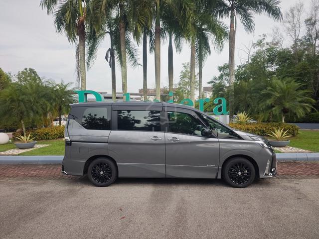 2023 Nissan SERENA 2.0 S-HYBRID PREMIUM HIGHWAY - 4