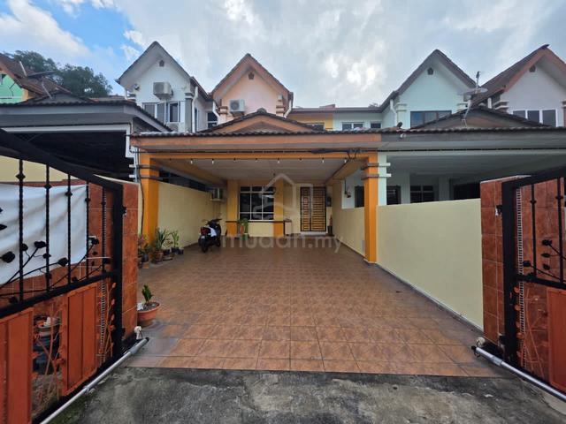 Teres 2 Tingkat Di Taman Polo Indera Mahkota 8,Kuantan 1