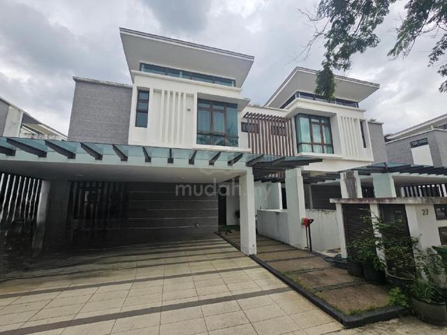 LAKE VIEW, POOL 2 1/2 Storey Fera Twinvilla Semi D Presint 8 Putrajaya 1