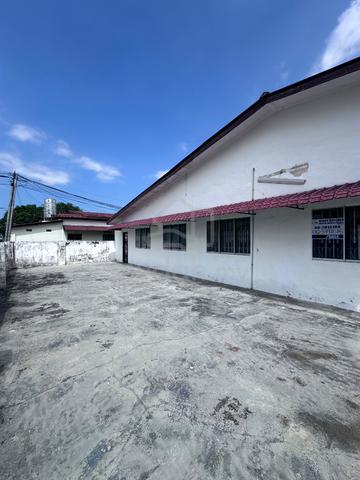 Terrace House Corner Lot At Bukit Beruang Melaka Freehold with land 1