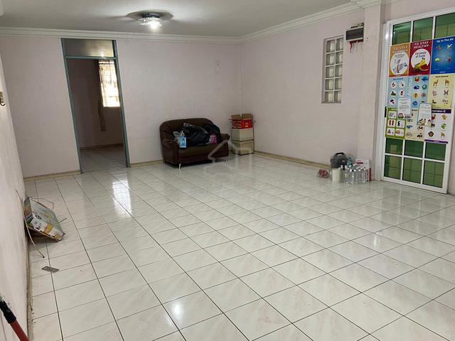 Regency Park Apartment 1