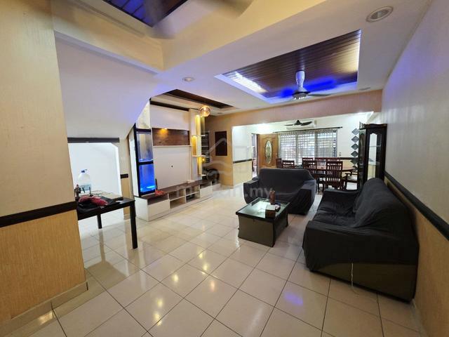 RENOVATED⭐ 20 X 70💥 Double Storey Taman Pinggiran USJ 3 Subang Jaya 1