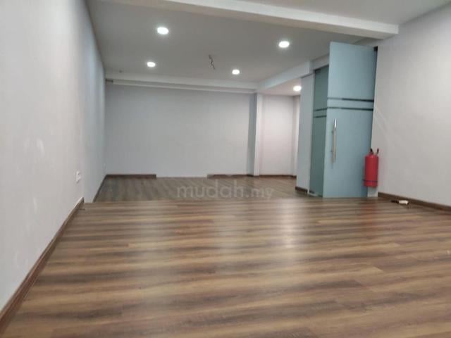 FOR RENT OFFICE: Renovated 1st Floor Office Space in Taman Melawati KL 1