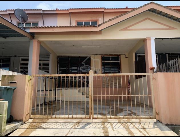 Rumah Teres 2 Tingkat – Taman PSJ Sungai Karang 1