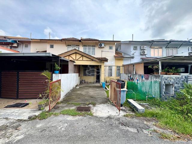 (FACiNG OPEN) DOUBLE STOREY BANDAR SAUJANA PUTRA SP2 1
