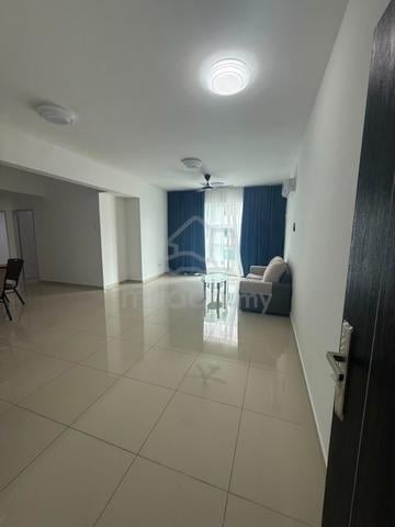 Emerald Residence 1