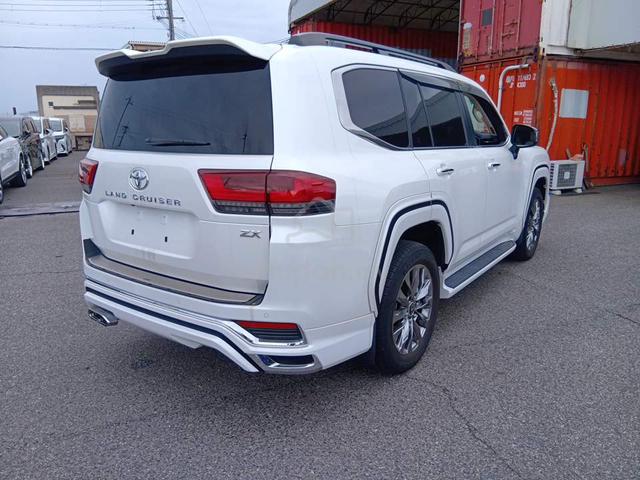 2023 Toyota LANDCRUISER 3.5 ZX VJA300W (A) - 4