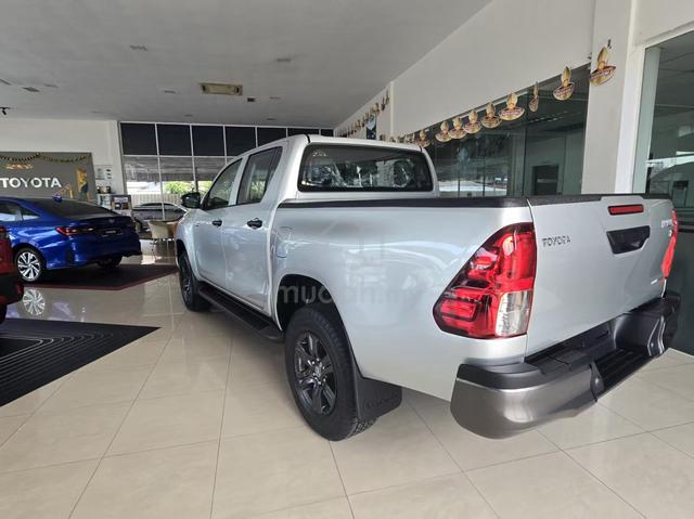 2026 Toyota HILUX 2.4 E(A)(NEW)(READY STOCK) - 2