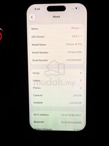 iPhone 16 Pro 256GB - photo 3 of 4