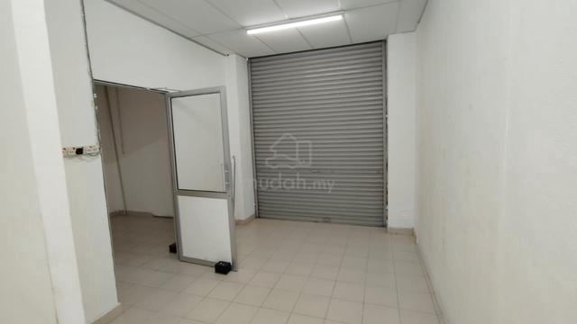 RELAU SUNSHINE GARDEN *Ground Floor *RETAIL SHOPLOT * Well Maintained 1