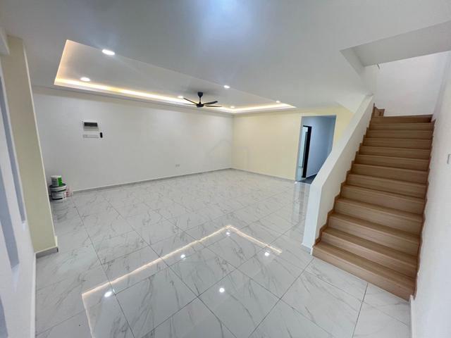 Double Storey Terrace House @ Taman Sri Skudai 1