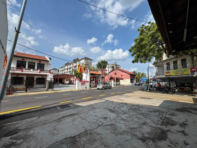 Corner Shoplot Jalan Parameswara Melaka Tengah 1