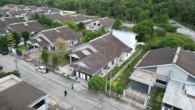 Semid fully renovate cempaka aman (6 bilik ) 1