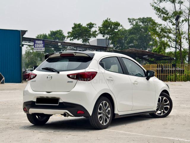 {2015} Mazda 2 1.5 (A) SKYACTIC HB FULL LOAN - 2