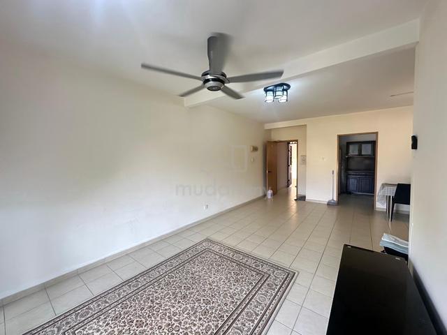 E-Mas Villa 1