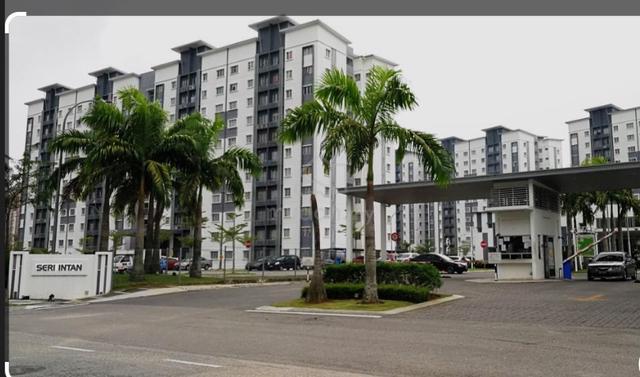 Seri Intan Apartments @ Setia Alam 1