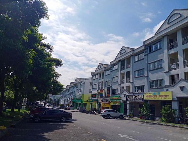 2 storey shop Kajang Perdana : Facing Main Road : Near McDonald 1