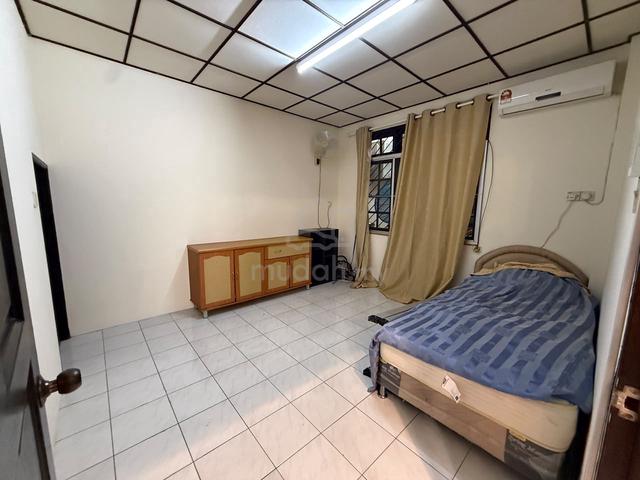 101 | Furnished Semi-D for Rent** 1