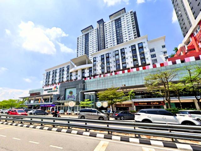 Axis Residence 1