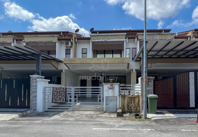 Booking 1K Double Storey Jalan Kebun Nenas, Bandar Putera 2, Klang 1