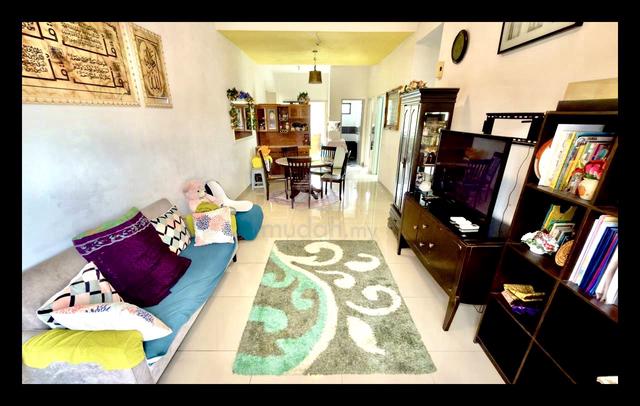 BOOKING 1Kš„ FULL LOAN UPPER UNIT Villa Kesuma Townhouse Semenyih 1