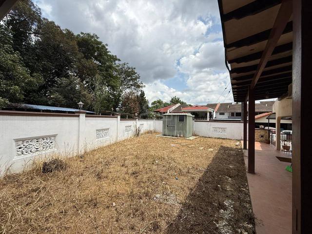[Corner Lot] Double Storey Terrace Seksyen 4, Bandar Baru Bangi 5