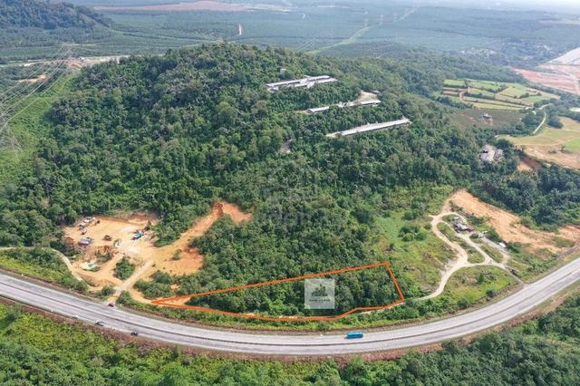 Tanah Tepi Jalan Besar Sendayan ke Eka Matahari N9 untuk Dijual 1