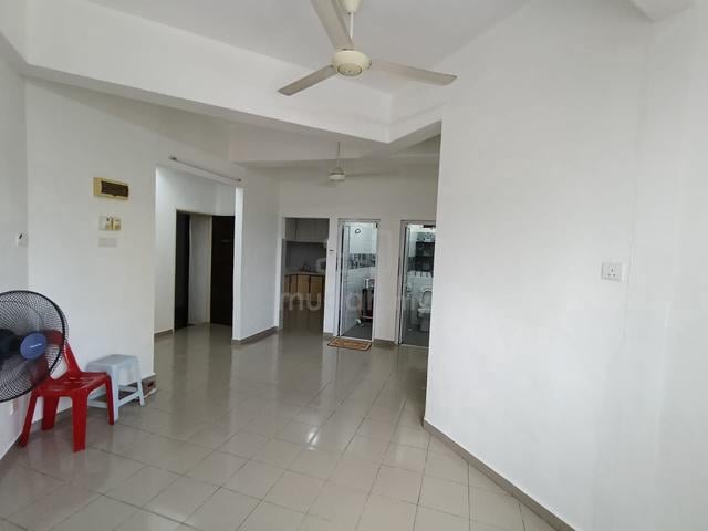 Taman Lembah Sungai Apartment 1