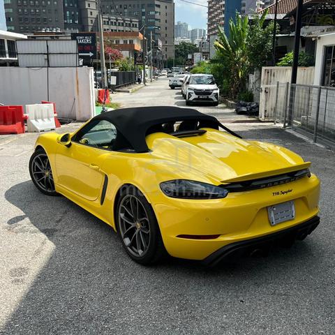 2021 Porsche 718 4.0 SPYDER (M) Racing Yellow - 2