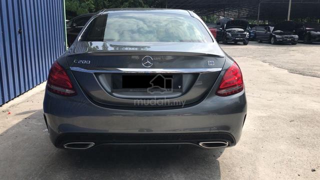 2018 Mercedes Benz C200 2.0 AMG LINE (loan kedai) - 3