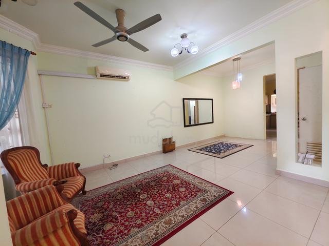2 storey Taman Megah 2 Bandar Tun Hussein Onn Freehold 1