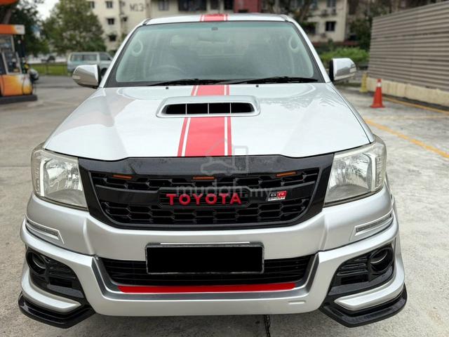 2015 Toyota Hilux 2.5 A GR Sportivo TRD Facelift - 2