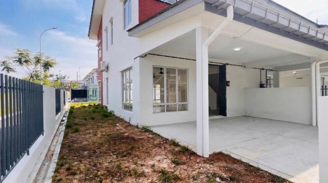 Semi-D For Rent @ Iringan Bayu, Seremban 1