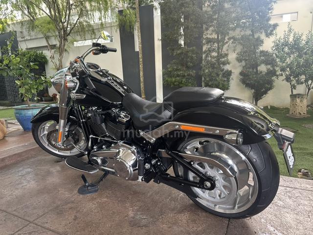 fat boy motorcycle price