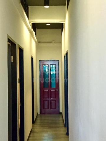 Satok Main Road 4 Storey Commercial Shoplot For Sale 4