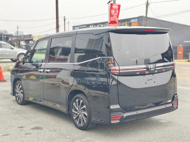 2023 TOYOTA VOXY 2.0 S-Z (12k MILEAGE ONLY) - 4