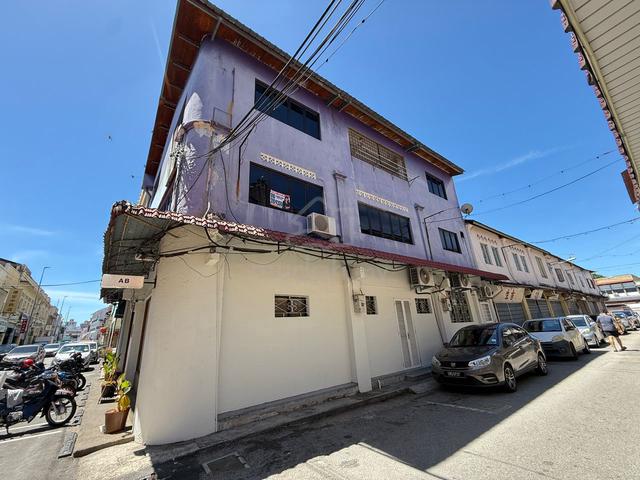 CORNER 2 Adjoining 1st & 2nd Floor Shoplot Bunga Raya Kampung Jawa 1