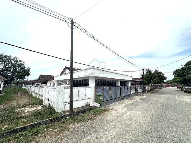 [PAKA] SEMI-D, FURNISHED, Near Twin Bistro, Luas 3390 ft², FREEHOLD 1