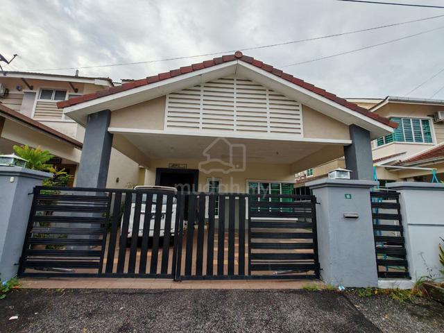 2 storey Semi D, Klebang Impian Tanah Besar 1