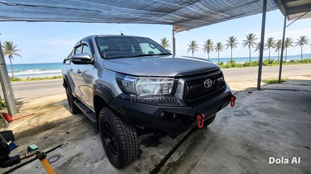 2017 Toyota HILUX 2.4 G (A) BULLBAR - 2