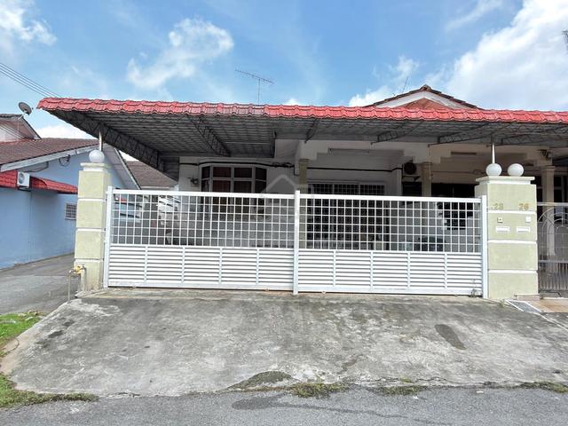 60k cash back/single storey End lot di Taman muhibbah 1