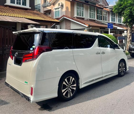 2018 Toyota ALPHARD 2.5 2.5 SC JBL,sunroof fulspec - 2
