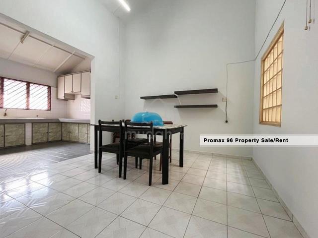 Double Storey house at kuantan garden for sale 4