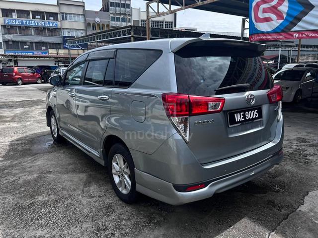 2017 Toyota INNOVA 2.0 G (A)bodykits/tiptop - 3
