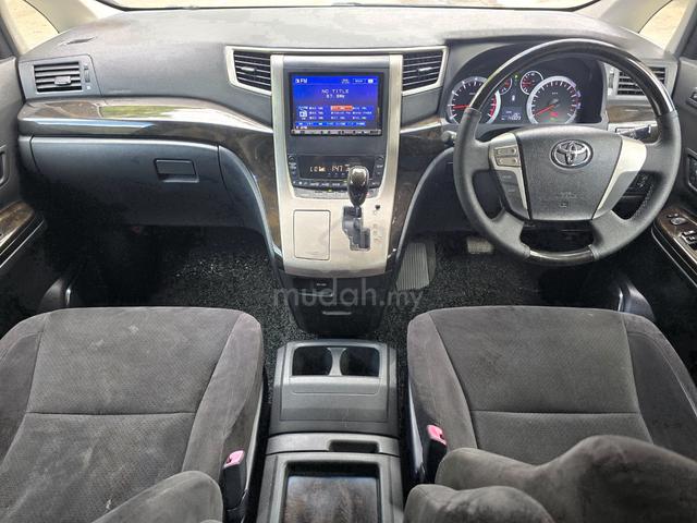 2011 Toyota VELLFIRE 2.4 Z P(A) Elictric Seats - 2