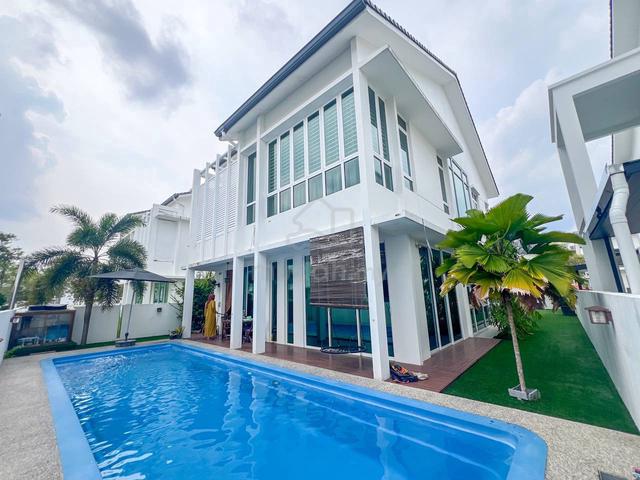 RENOVATED! SWIMMING POOL 2 Storey Semi D Elymus Resort Homes, Sendayan 1