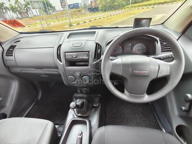 2015 Isuzu D-Max 2.5 (M) Single Cab 4WD - 5