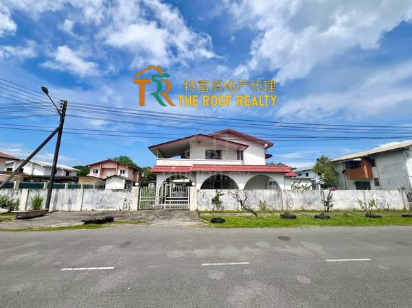 Double Storey Detached House at Pujut 7 1